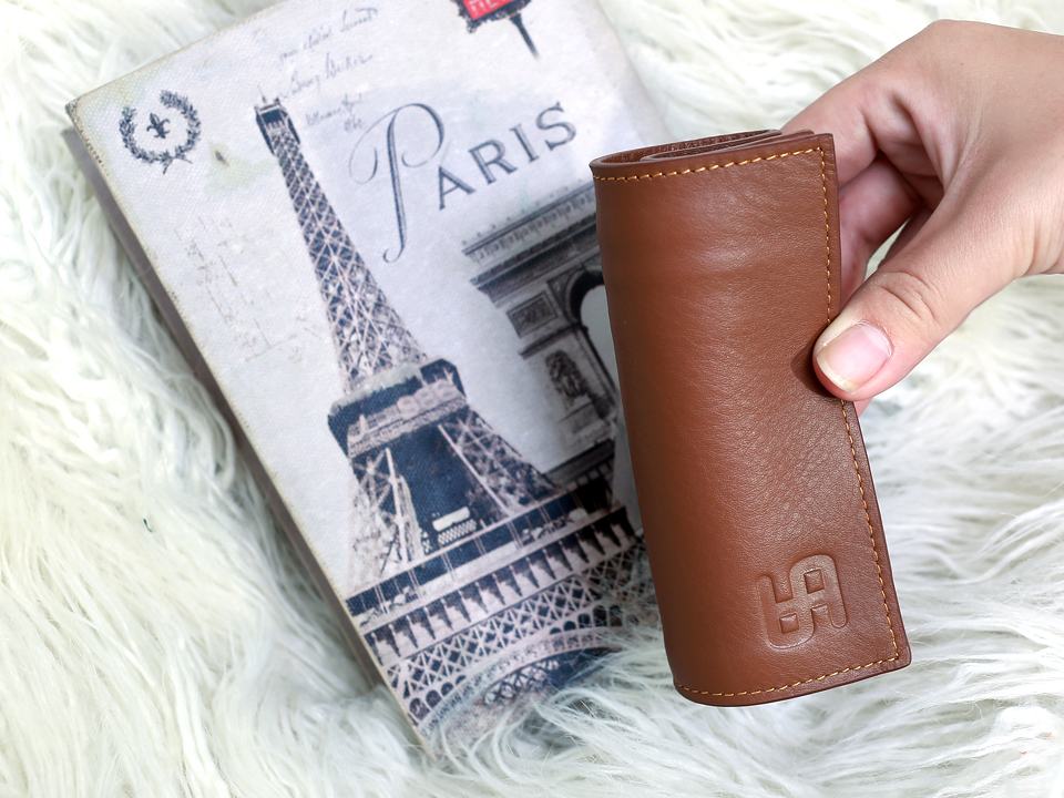 Cách phân biệt da giả 1