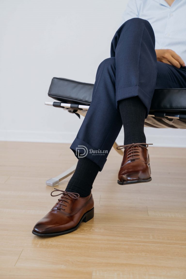 Chọn giày da công sở phù hợp với dáng chân