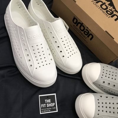 Giày lười đi mưa nam kiểu dáng thời trang – giày lười nam màu xám – trắng