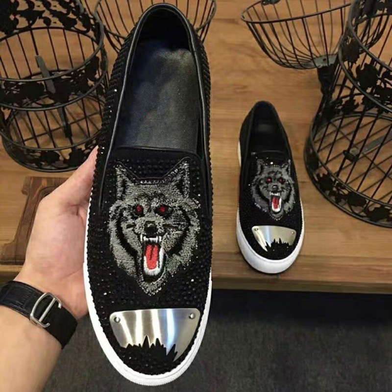 Giày lười họa tiết đính đá