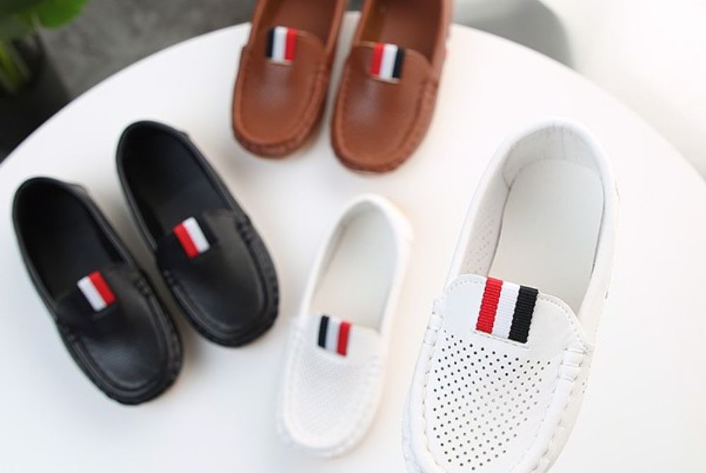 Giày lười nam trẻ em Moca