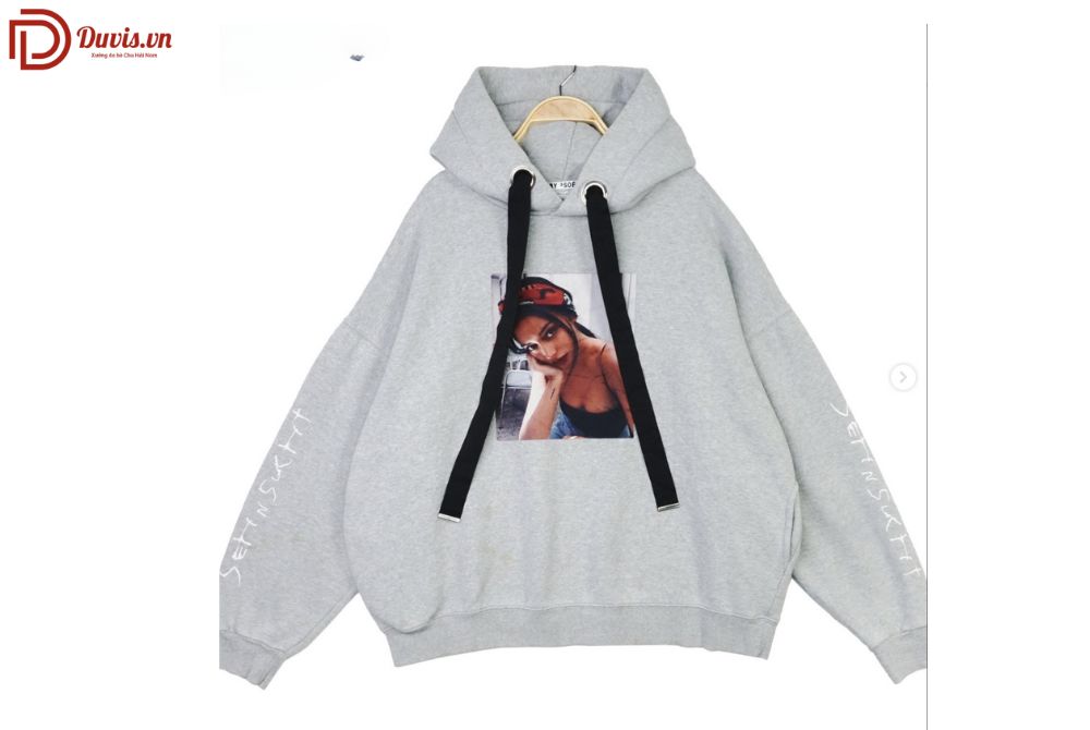 Áo hoodie cô gái