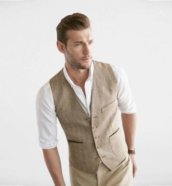 Trang phục đầy phong cách và tiện dụng cho dịp dự đám cưới