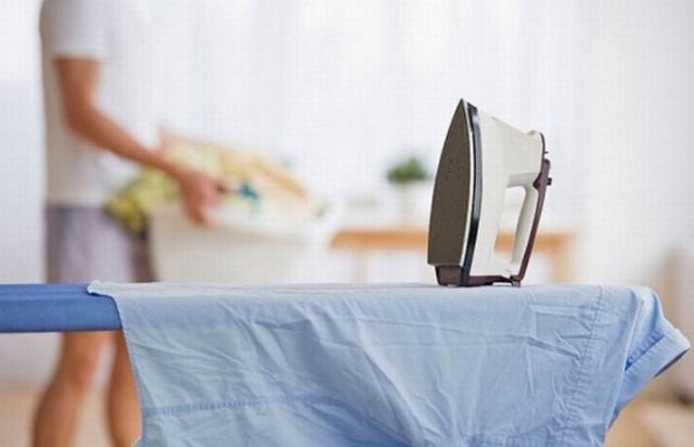 Cách ủi áo sơ mi đẹp, không nhăn