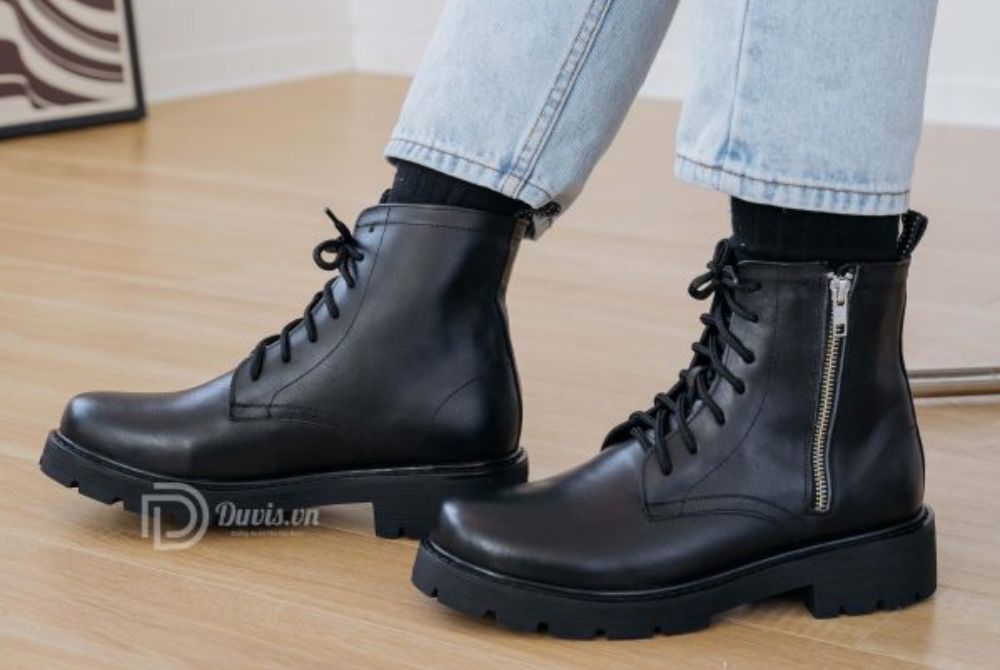 Một đôi boot chelsea tốt, trông đẹp và bảo vệ bạn khỏi các điều kiện thời tiết khắc nghiệt