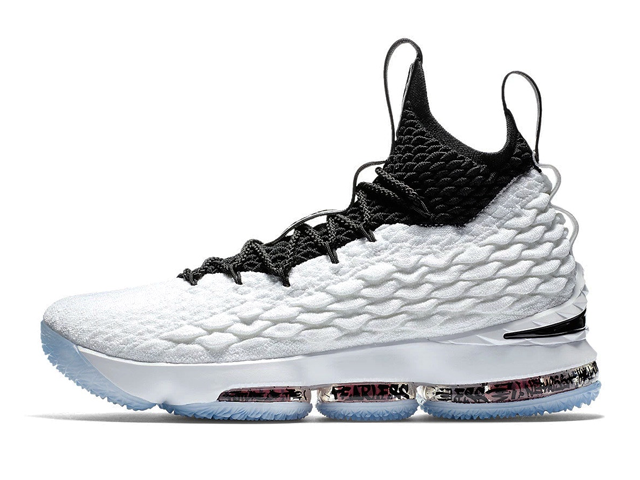 Nike LeBron 15 Graffiti