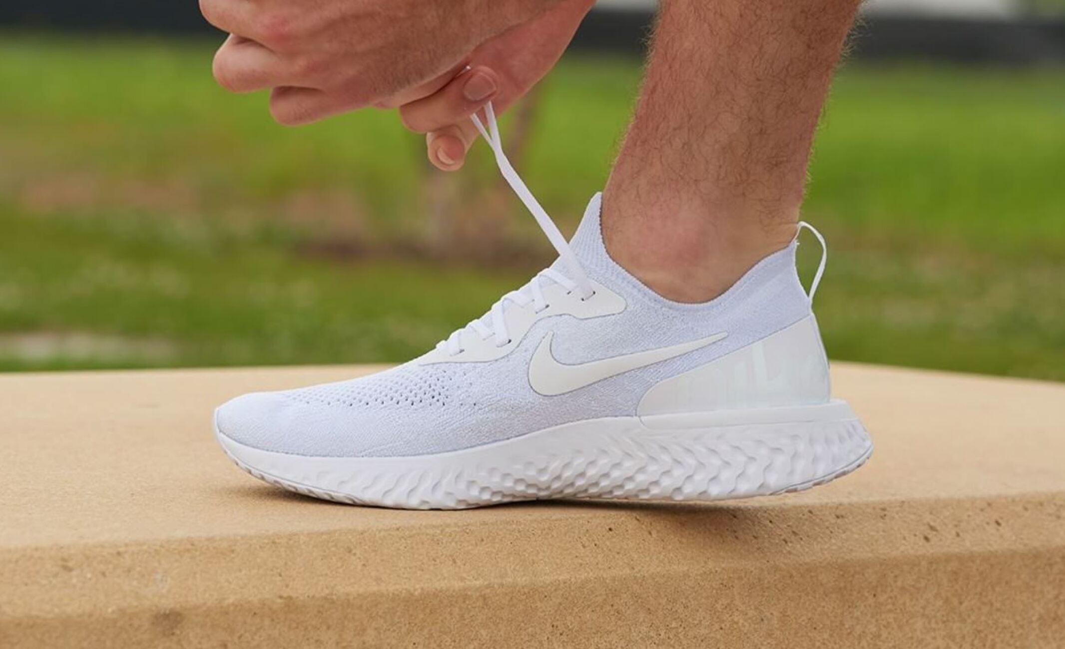 Nike Epic React All White