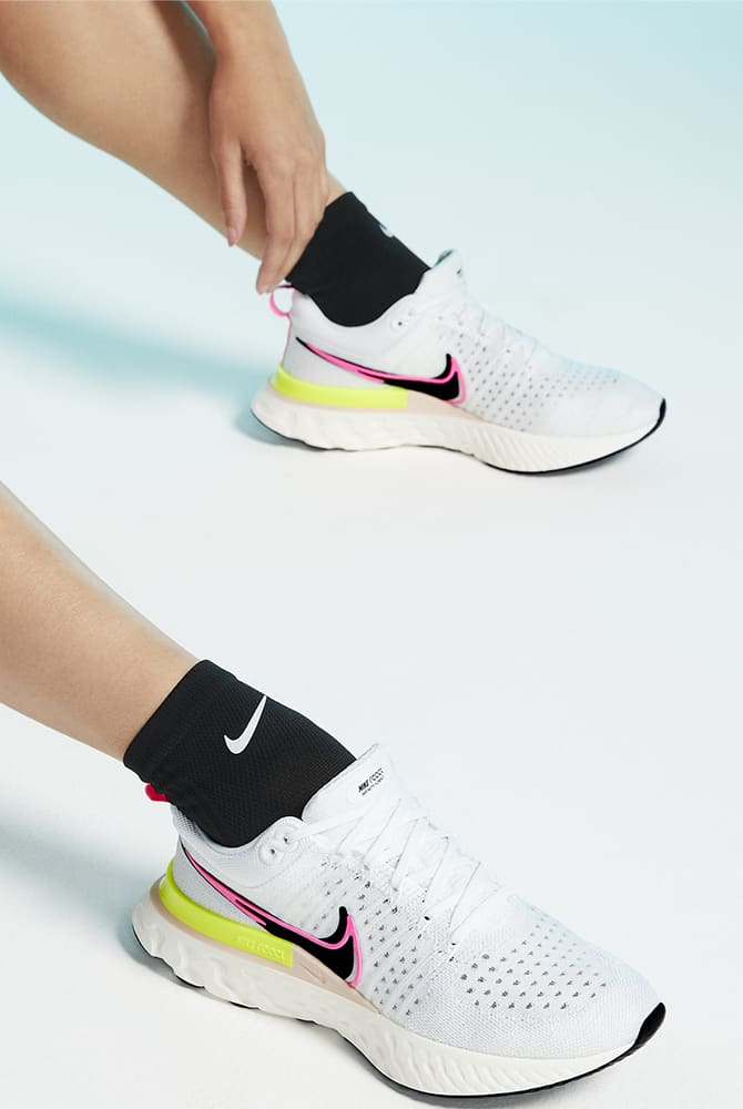 GIÀY Nike React Infinity Run Flyknit 2