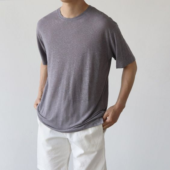 Nam da ngăm đen nên mặc áo màu gì?