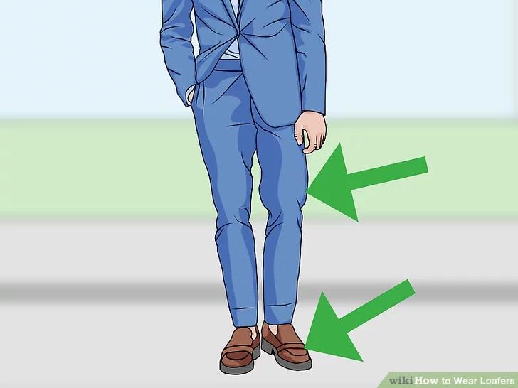 Mang giày da lười với suit