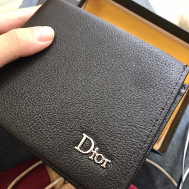 Thương hiệu ví da cao cấp Dior